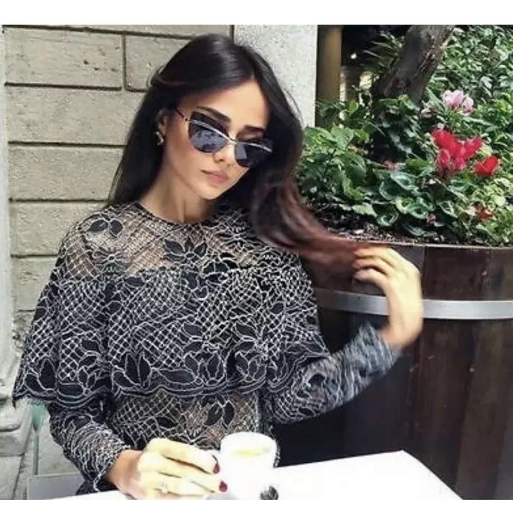 Zara Lace Blouse With Frill Long Sleeve Black